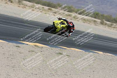 media/Apr-18-2025-CVMA Friday Practice (Fri) [[88baa45499]]/Racer 3/Session 3 (Turn 6 Inside)/